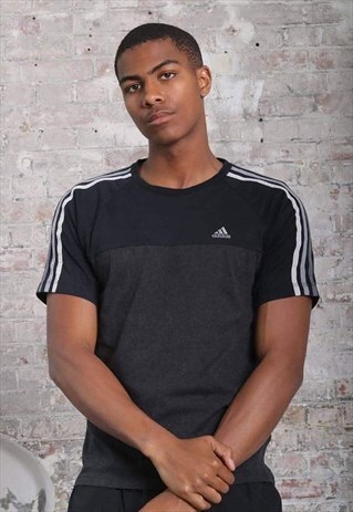 VINTAGE ADIDAS LOGO THREE STRIPE T-SHIRT BLACK
