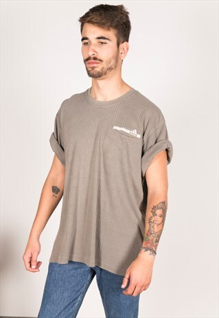 VINTAGE 90S USA TSHIRT / R227