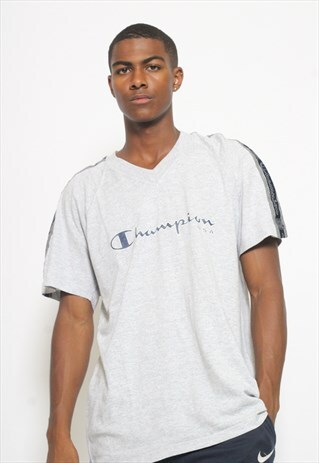 VINTAGE CHAMPION T-SHIRT