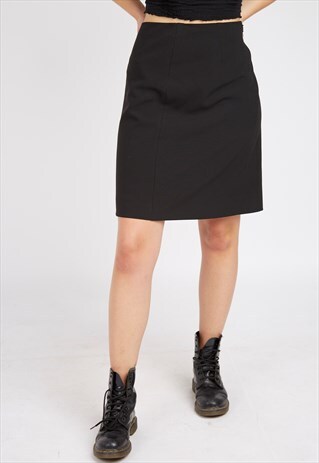 VINTAGE BENETTON SKIRT