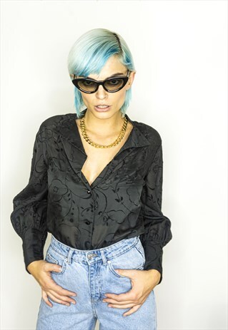 VINTAGE SHIRT WITH VELVET DECORATIONS