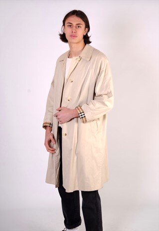 VINTAGE BURBERRY TRENCH COAT
