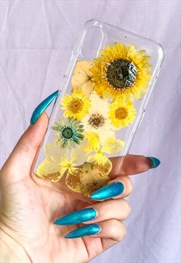 iPhone X and XS Pressed Flowers Clear Case