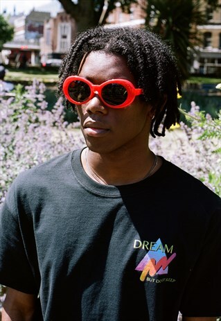 OVAL COBAIN SUNGLASSES WITH RED COLOURED FRAME UV 400