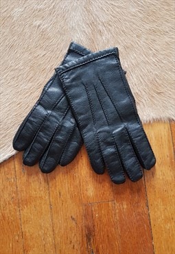 1980s Vintage Black Leather Driving Gloves