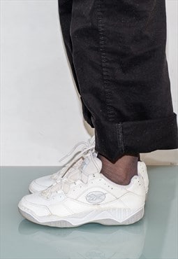 Vintage Y2K cute clean girl sneakers in off white