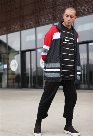 VINTAGE 90'S NIKE OVERSIZED SHELL JACKET LOGO
