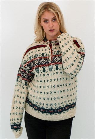 VINTAGE CHRISTMAS JUMPER