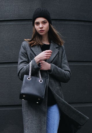 SQUARE LARGE CHAIN LEATHER PURSE