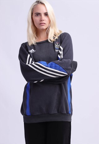 VINTAGE ADIDAS SWEATSHIRT