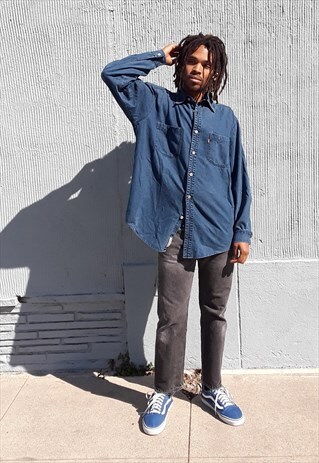 90S MINIMALIST SKATER BLUE RIVET BUTTON SHIRT LARGE