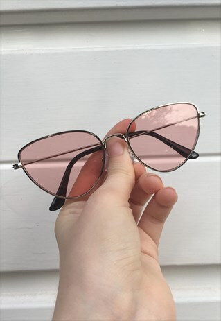 WOMENS VINTAGE 80S STYLE SEE THROUGH PINK CAT EYE SUNGLASSES