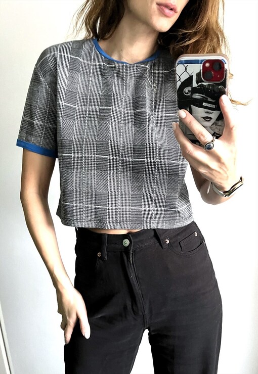 garment image