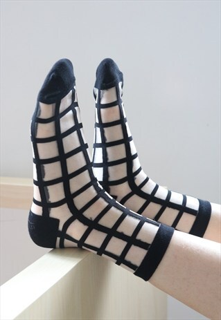 SHEER GRID SOCKS - BLACK
