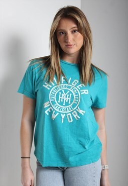 Vintage Tommy Hilfiger T-shirt Green