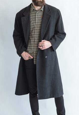 VINTAGE 60S MINIMAL BOXY WOOL COAT IN V-NECK