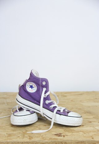 VINTAGE CONVERSE PURPLE TRAINERS