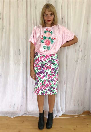 WHITE BRIGHT FLOWERS PENCIL SKIRT