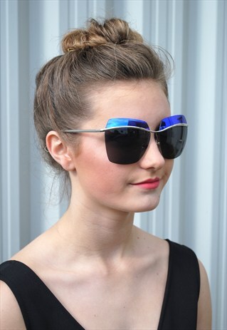 CALIFORNIA SUNGLASSES WITH BLACK AND PURPLE LENSES