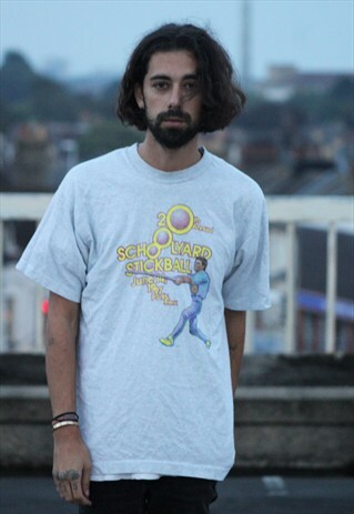 VINTAGE // 90'S // T-SHIRT