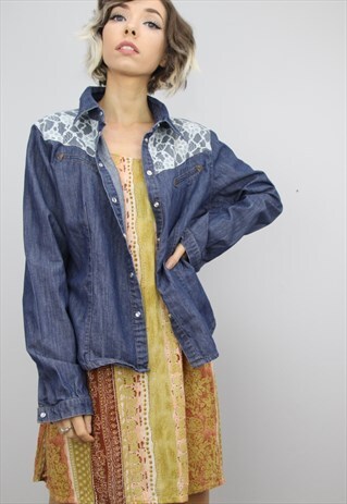 VINTAGE 90S OVERSIZED DENIM SHIRT