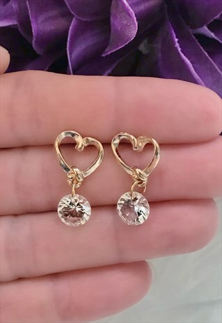 GOLD COLOURED HEART DANGLE EARRINGS