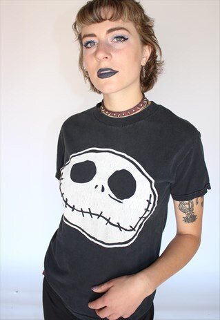 NIGHTMARE BEFORE CHRISTMAS TSHIRT HALLOWEEN