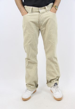 VINTAGE LEVIS CORD JEANS