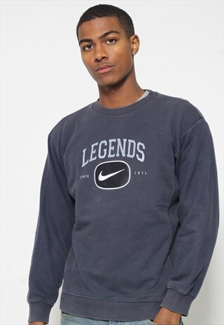 VINTAGE NIKE SWEATSHIRT