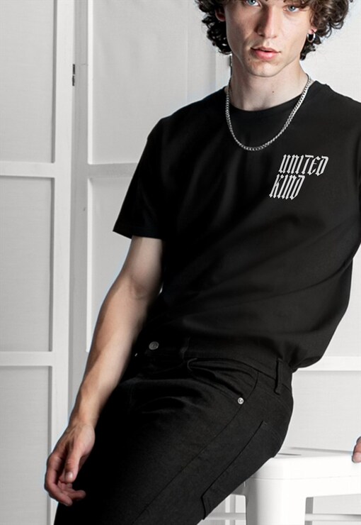 garment image