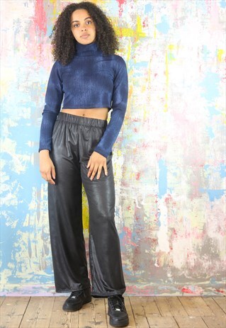 TROUSERS IN BLACK VINYL