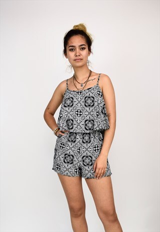 VINTAGE 90'S BLACK & WHITE FLORAL PRINT PLAYSUIT