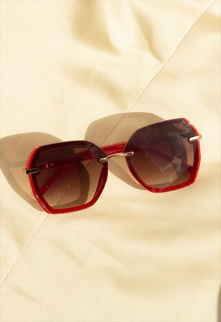 HEXAGONAL FRONT LENS SUNGLASSES RED