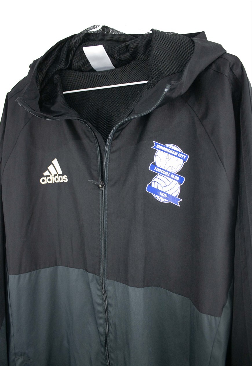 Chompa discount impermeable adidas