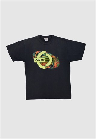 VINTAGE 90S NIKE GRAPHIC PRINT T-SHIRT IN BLACK