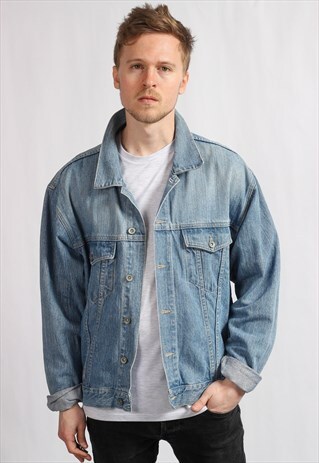 VINTAGE DENIM JACKET