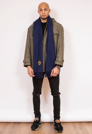 BURBERRYS NAVY BLUE LAMBSWOOL SCARF