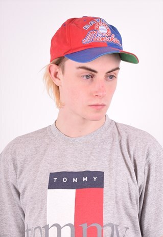 MENS VINTAGE MUNCHEN CAP ONE SIZE RED 90S