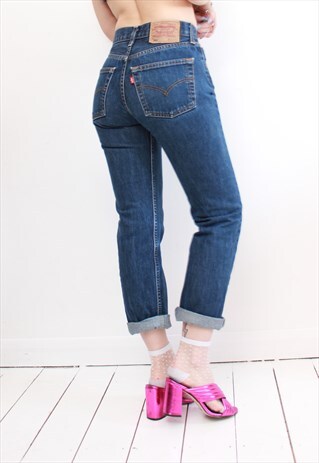 VINTAGE 90S LEVIS DENIM MOM JEANS