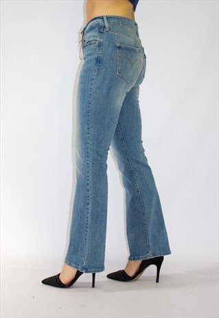 DEADSTOCK VINTAGE LEVI'S BOOTCUT CURVE JEANS