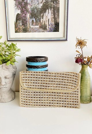 VINTAGE 70S WOVEN RAFFIA PARISIAN CHIC CLUTCH BAG