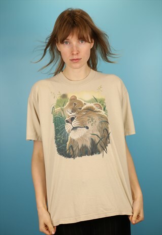 VINTAGE LIGHT BROWN LION ANIMAL SAFARI PRINT T-SHIRT