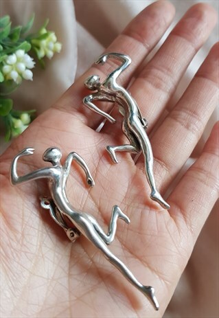 VINTAGE 1990S STERLING SILVER RUNNING MAN EARRINGS