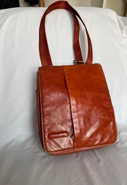 Vintage Cognac Leather Piquardo Bag