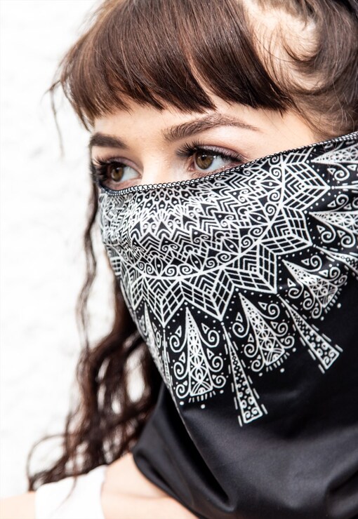 garment image