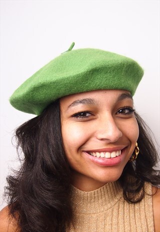 APPLE GREEN WOOL BERET