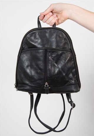 90'S BLACK LEATHER RUCKSACK