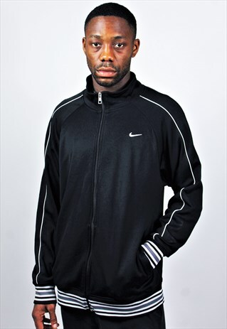RETRO / NIKE / 90'S / BLACK JACKET