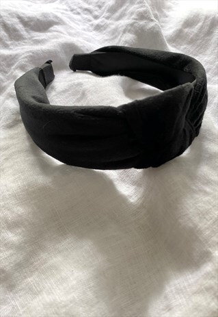 BLACK VELVET KNOT HEADBAND