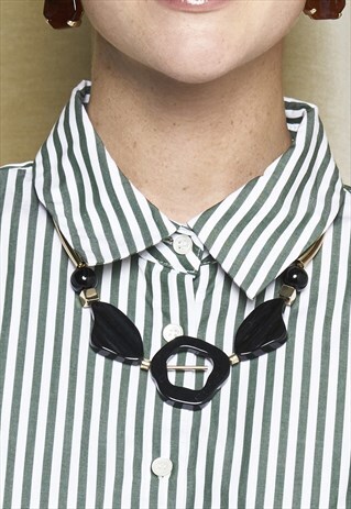 GOLD-TONE NECKLACE WITH BLACK RIBBON